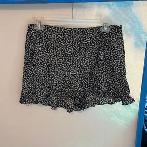 Flower pattern skirt with shorts under